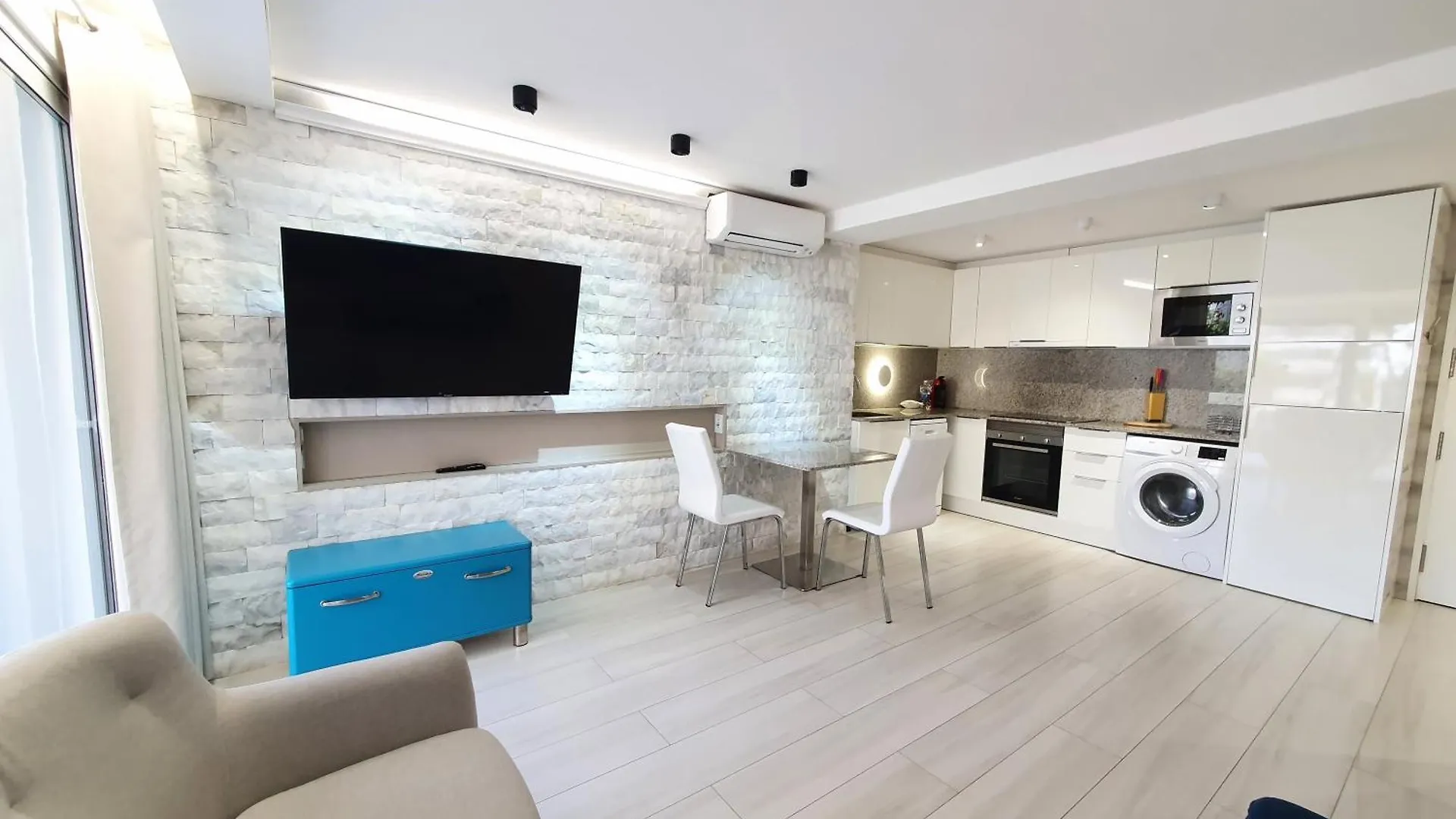 Salou Centro Playa Apartment 0*,  Spain